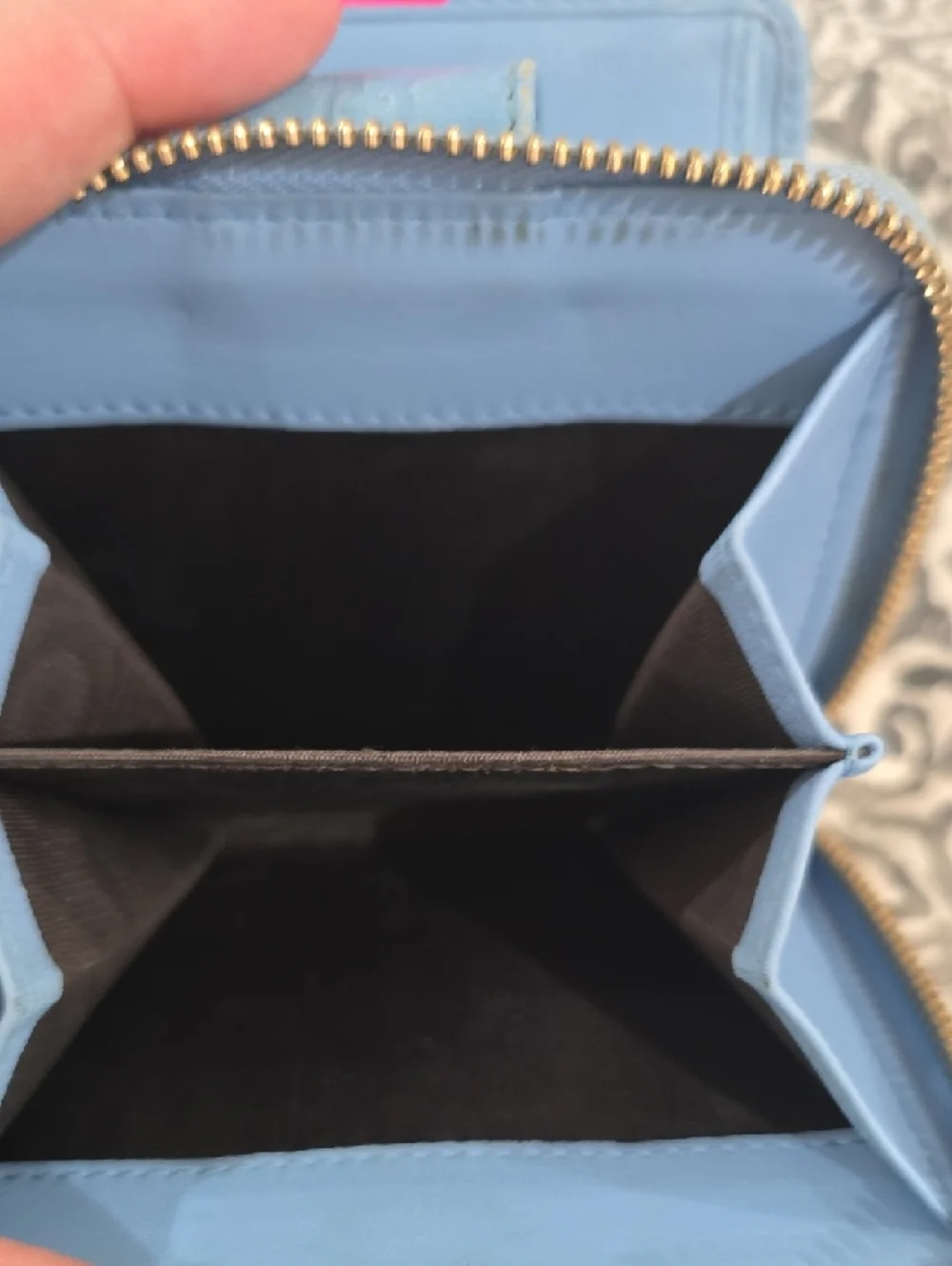 Gucci Light Blue GG Embossed Zip Around Wallet - Picture 7 of 11